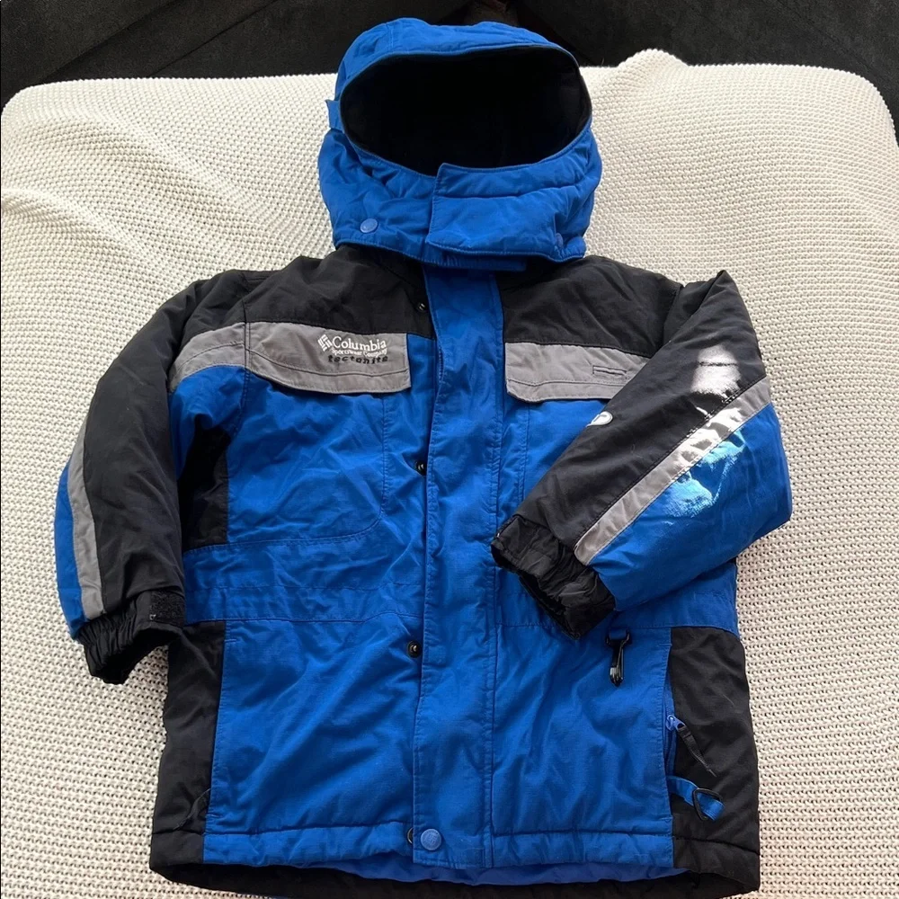Columbia Black and Blue Sportswear Jacket